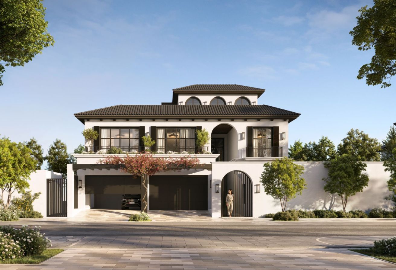 Near Golf Club | Huge Plot | Fairway Villa