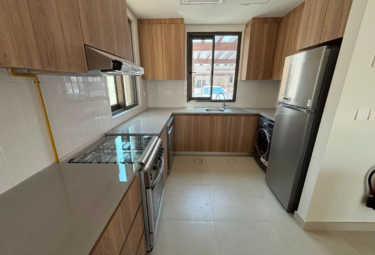 Ready To Move In | Single Row | Pool Access