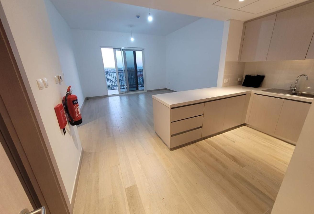 Ready To Move In | Partial Canal View | Balcony