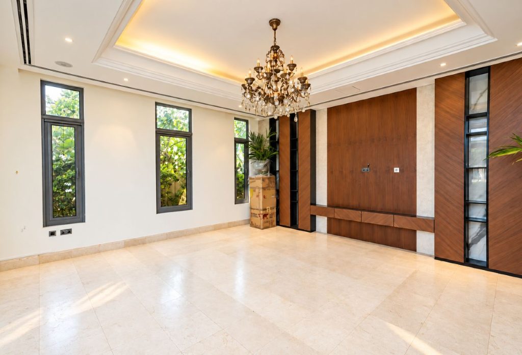 Corner Unit | Huge Plot | Private Garden