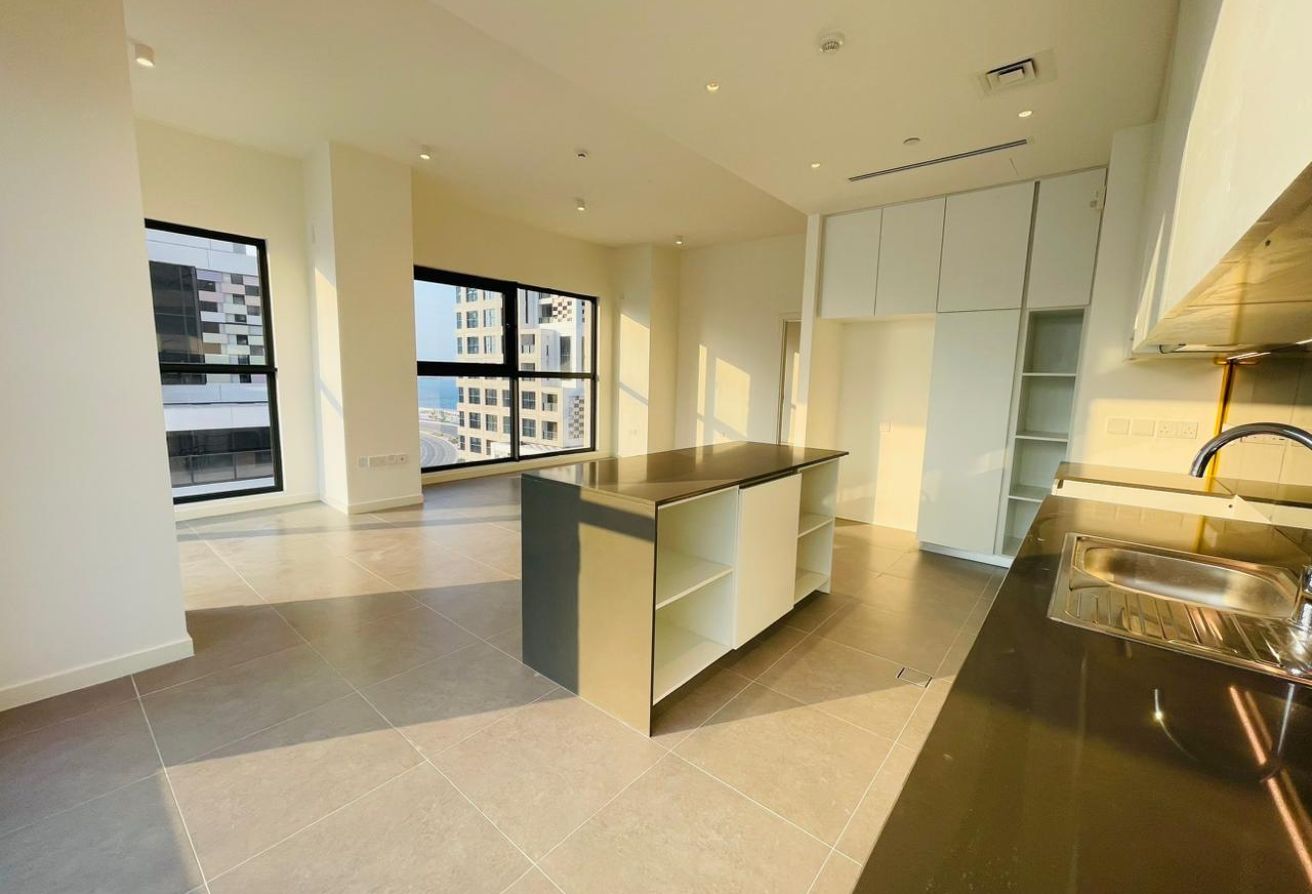 Ready To Move In | Partial Sea View | Open Kitchen