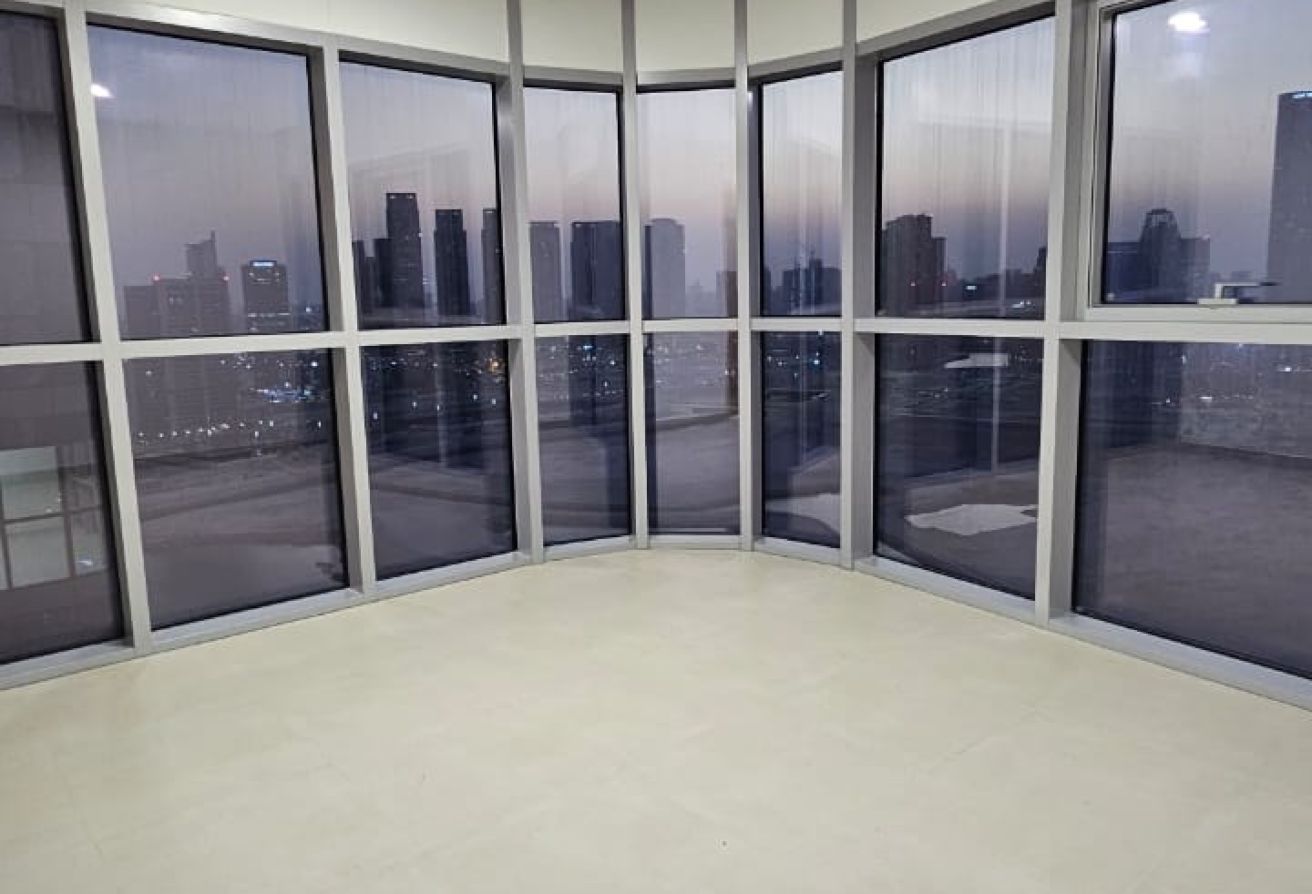 Ready To Move In | Canal View | Viewz 1