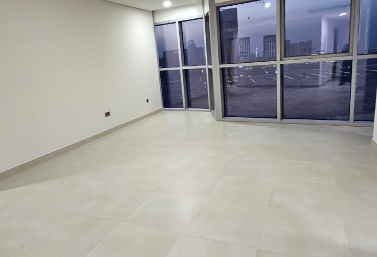 Ready To Move In | Canal View | Viewz 1