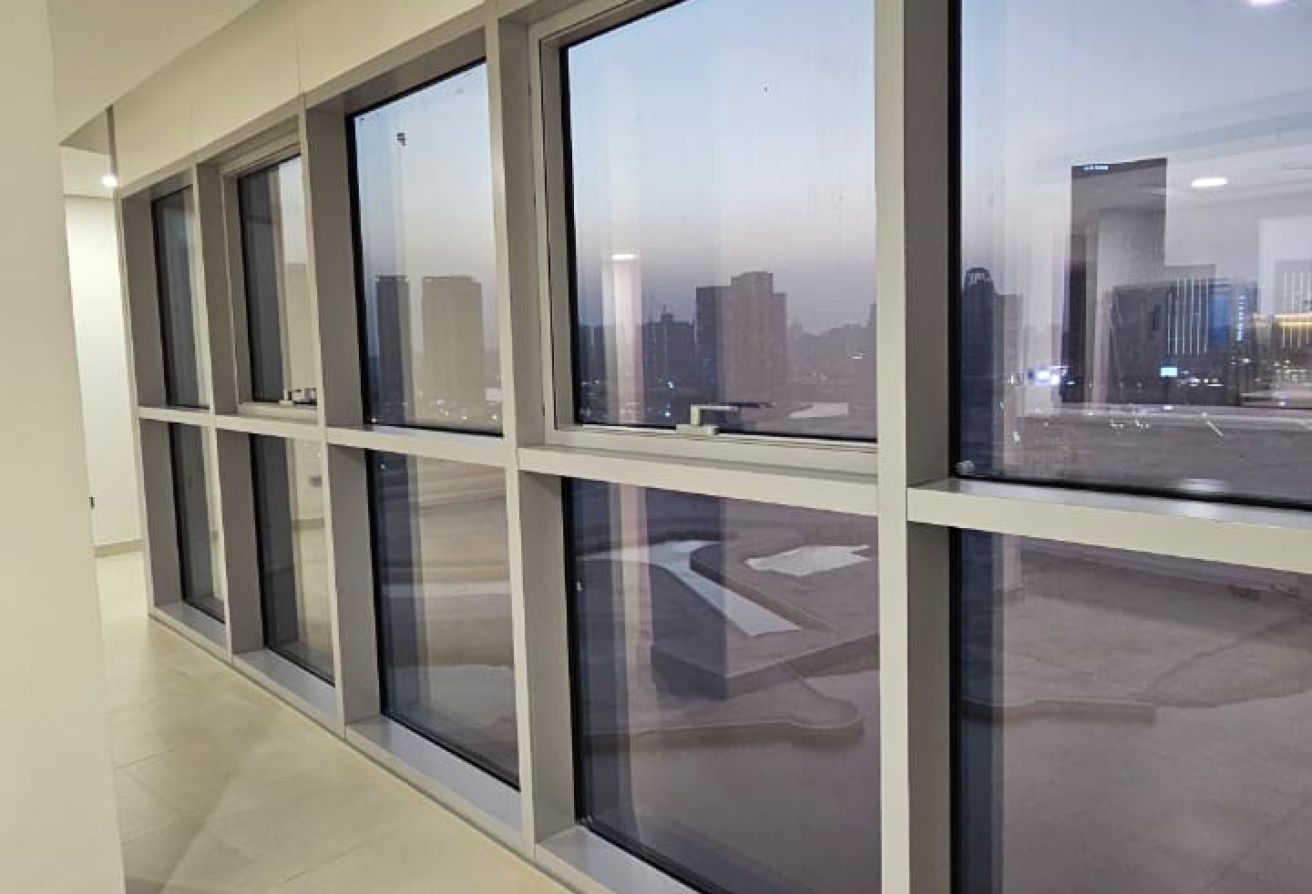 Ready To Move In | Canal View | Viewz 1