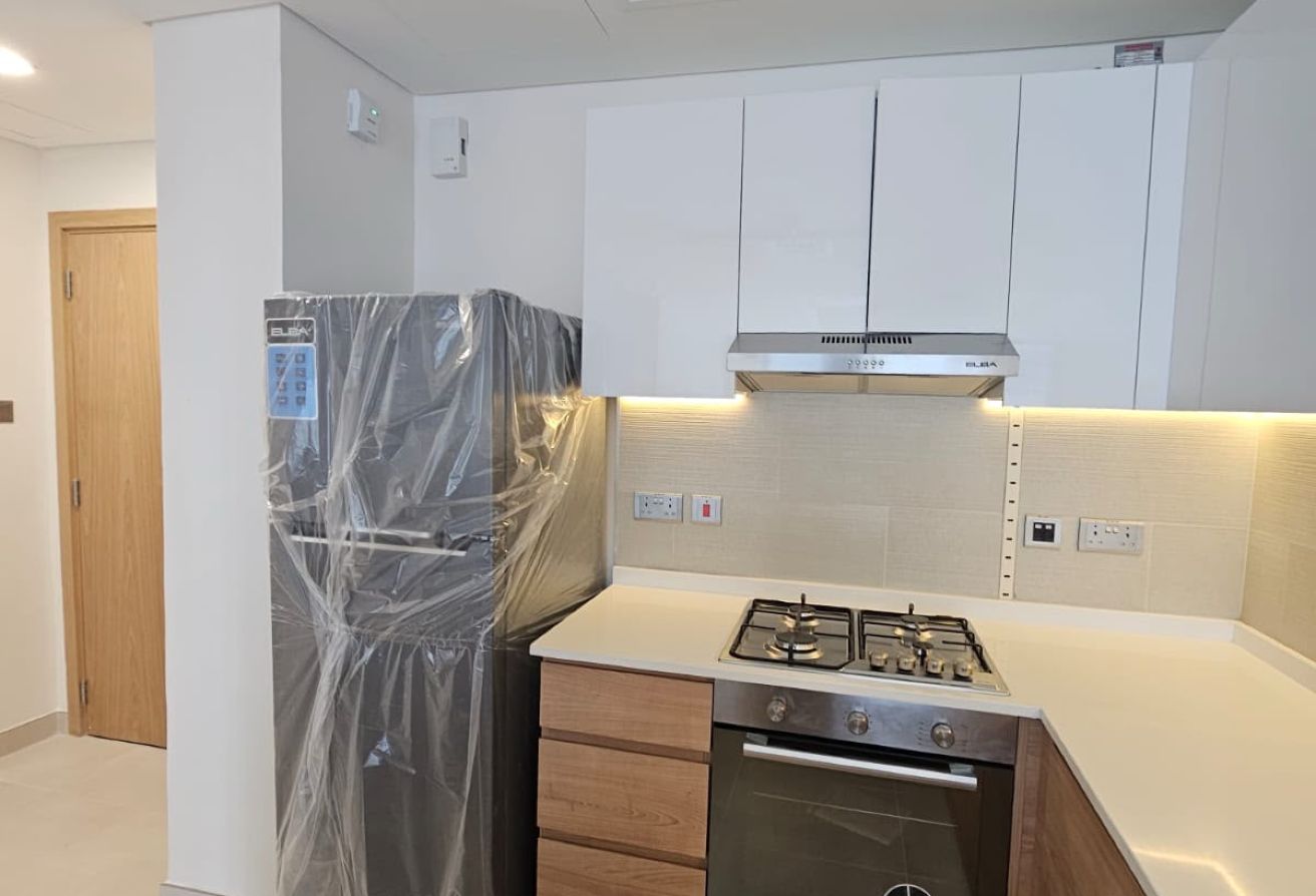 Corner Unit | Partial Canal View | Viewz 2