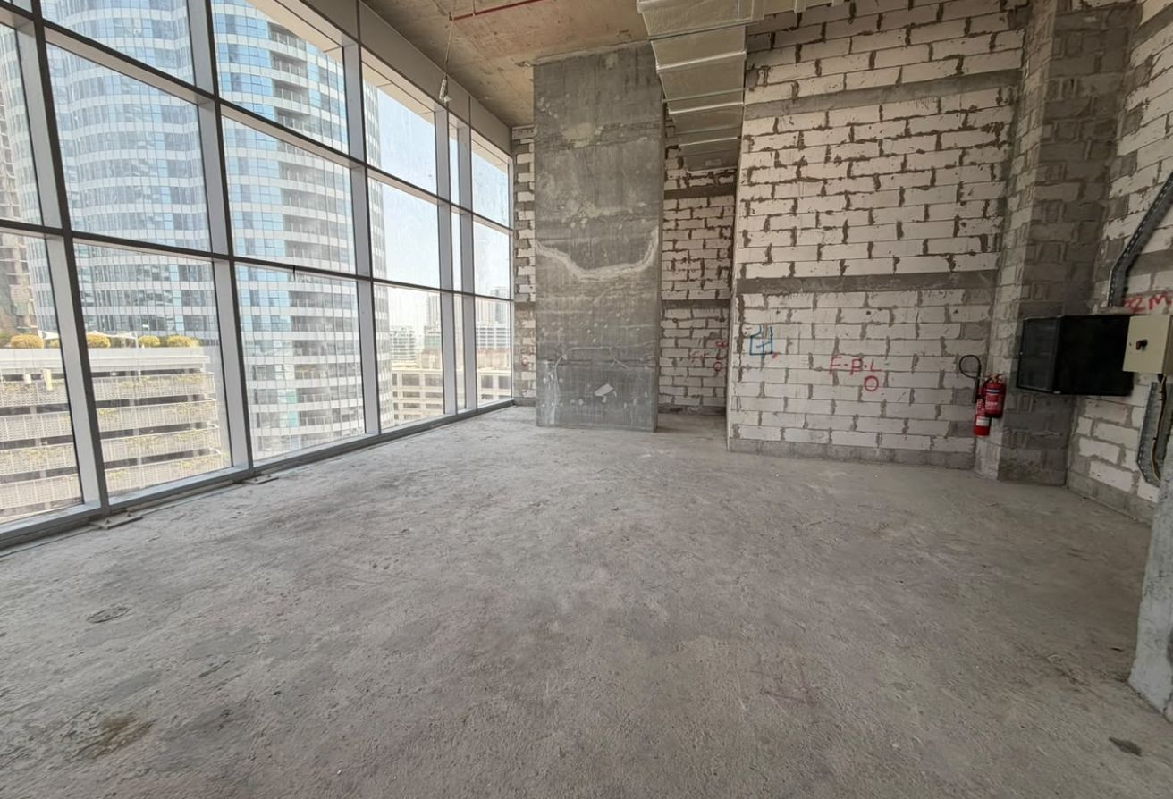 Commercial Space | Waterfront View | Boulevard