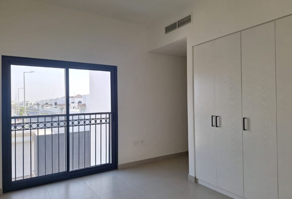 Ready To Move In | Balcony | Open Kitchen