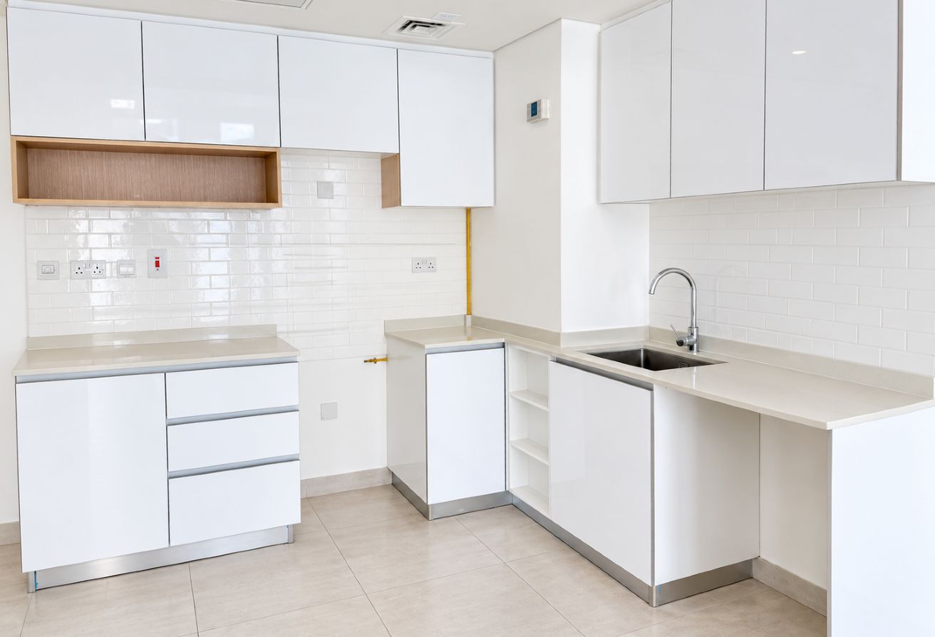 Ready To Move In | Balcony | Layout 04