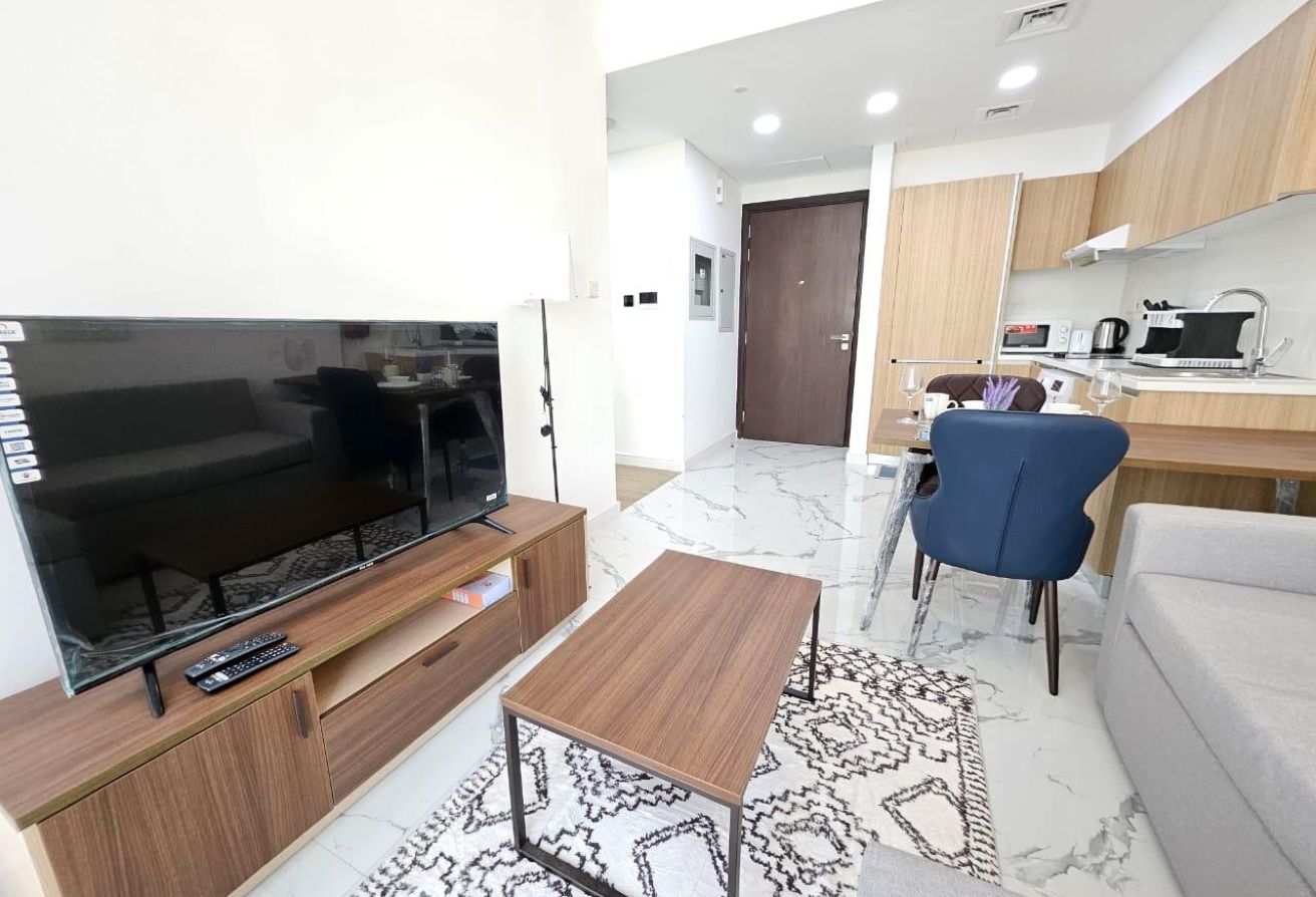 High Floor | Balcony | Layout 16