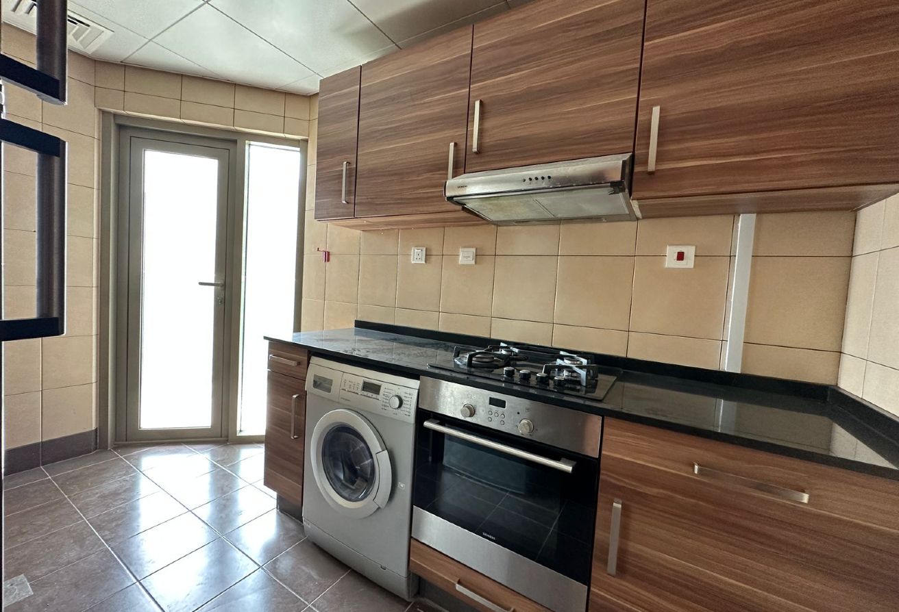 Ready To Move In | High Floor | Balcony