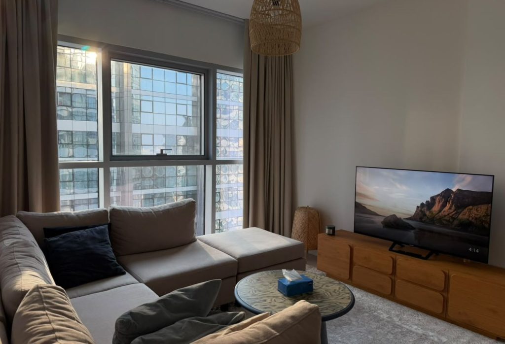 Vacant | High Floor | Fully Furnished | Boulevard