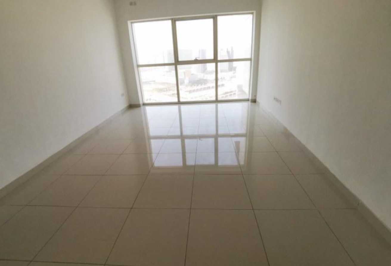 Vacant | Waterfront View | Flexible Payments