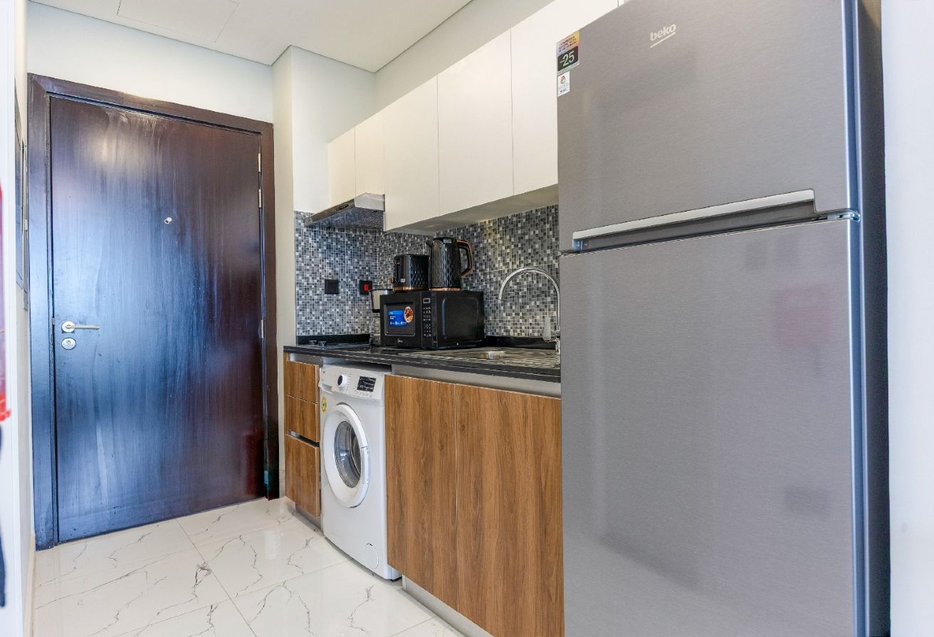 Ready To Move In | Fully Furnished | Open Kitchen