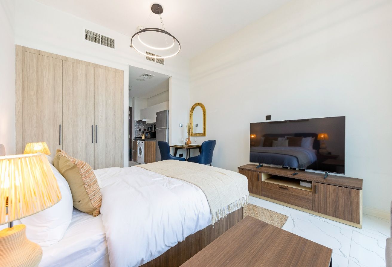 Ready To Move In | Fully Furnished | Open Kitchen