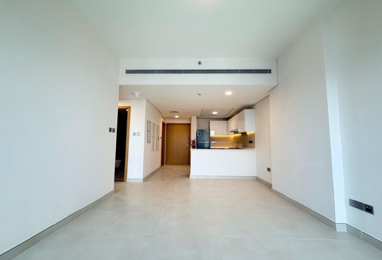 Pool Facing | Balcony | Layout 13 | Boulevard