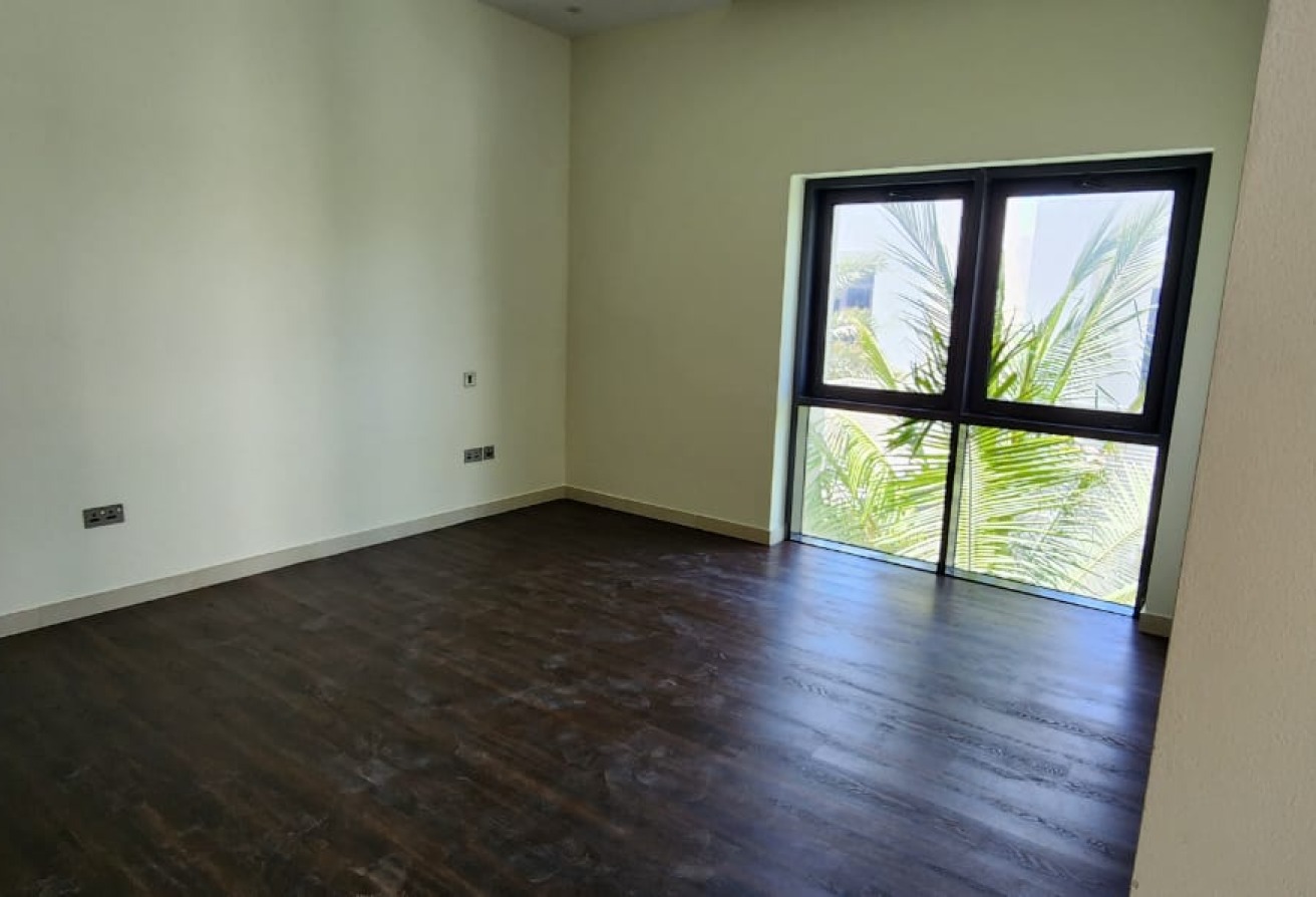 High Ceiling | Huge Plot | Private Garden