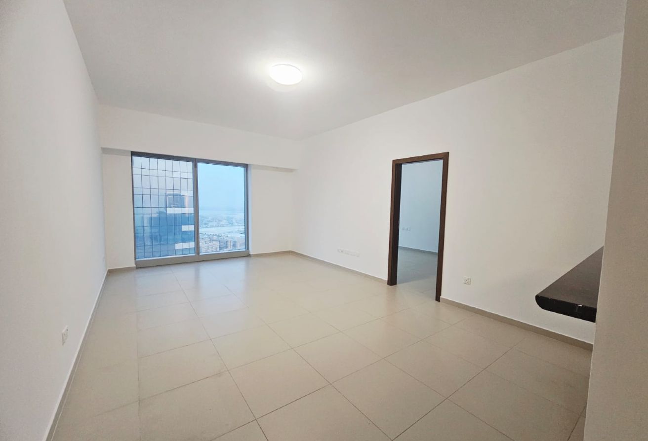 Vacant | City + Canal View | Flexible Payments