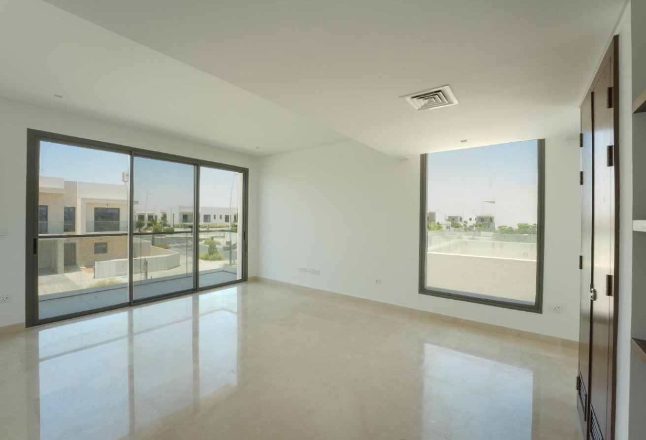Ready To Move In | Single Row | Type B