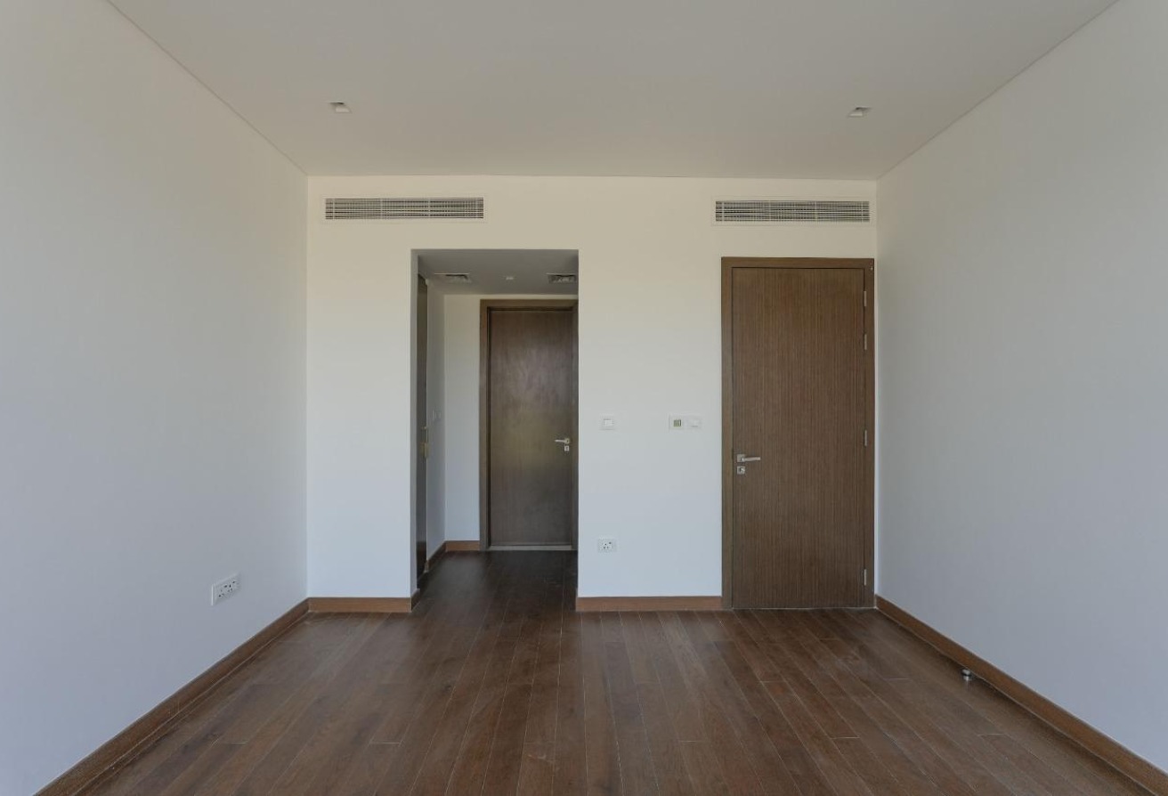 Ready To Move In | Single Row | Type B