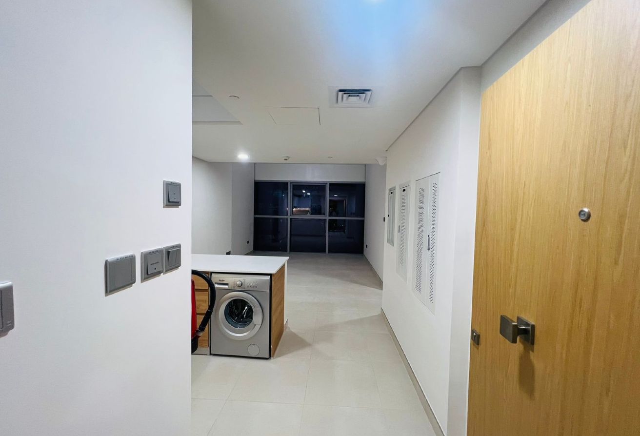 Vacant | Pool Facing | Balcony | Boulevard